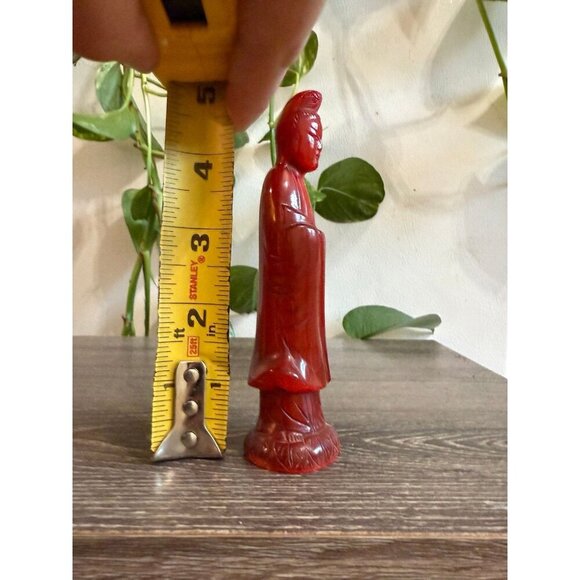 Red Resin Asian Figurine Statue - Picture 8 of 8